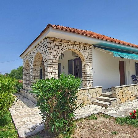 Mare E Stelle - Θάλασσα Και Αστέρια Daire Acharavi  Dış mekan fotoğraf