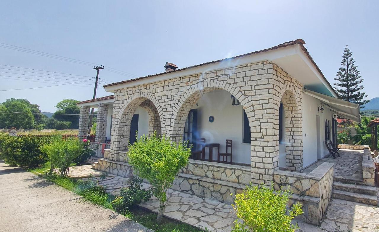 Mare E Stelle - Θάλασσα Και Αστέρια Daire Acharavi  Dış mekan fotoğraf